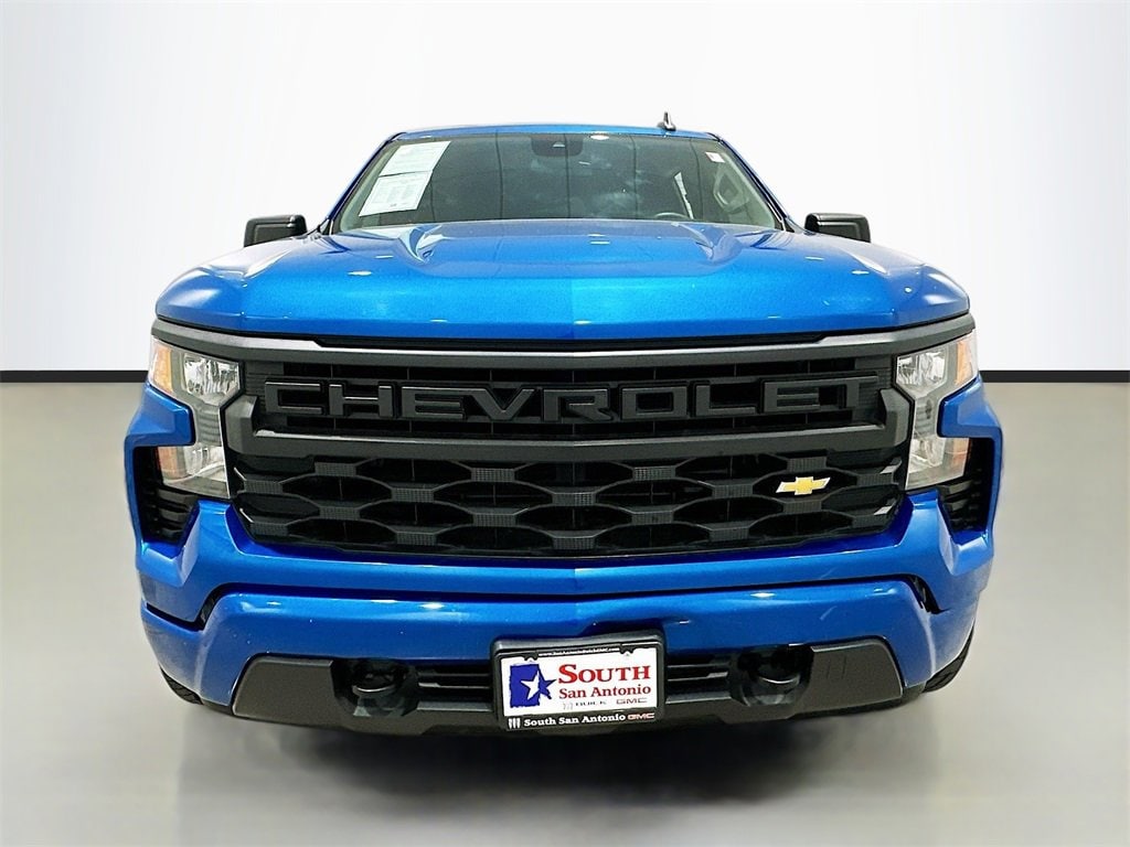 Used 2022 Chevrolet Silverado 1500 Custom with VIN 3GCPABEK7NG549120 for sale in San Antonio, TX