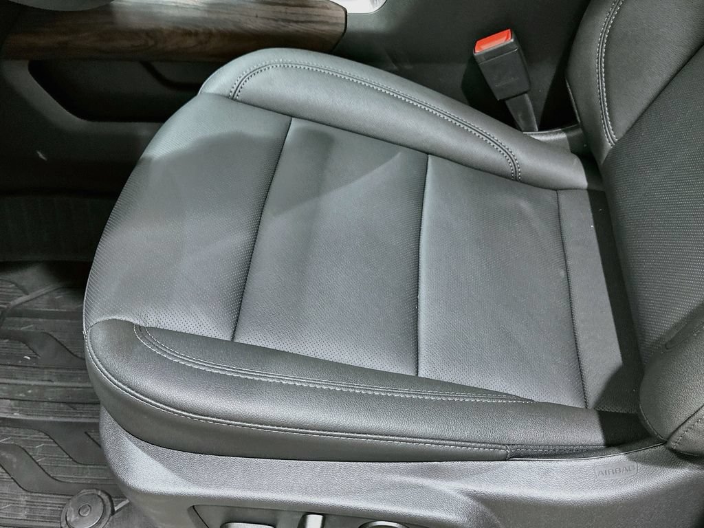 2026 GMC Sierra 1500 SLT - Photo 20