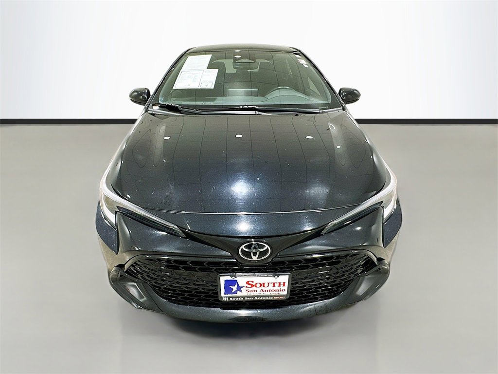 2023 Toyota Corolla SE photo 2