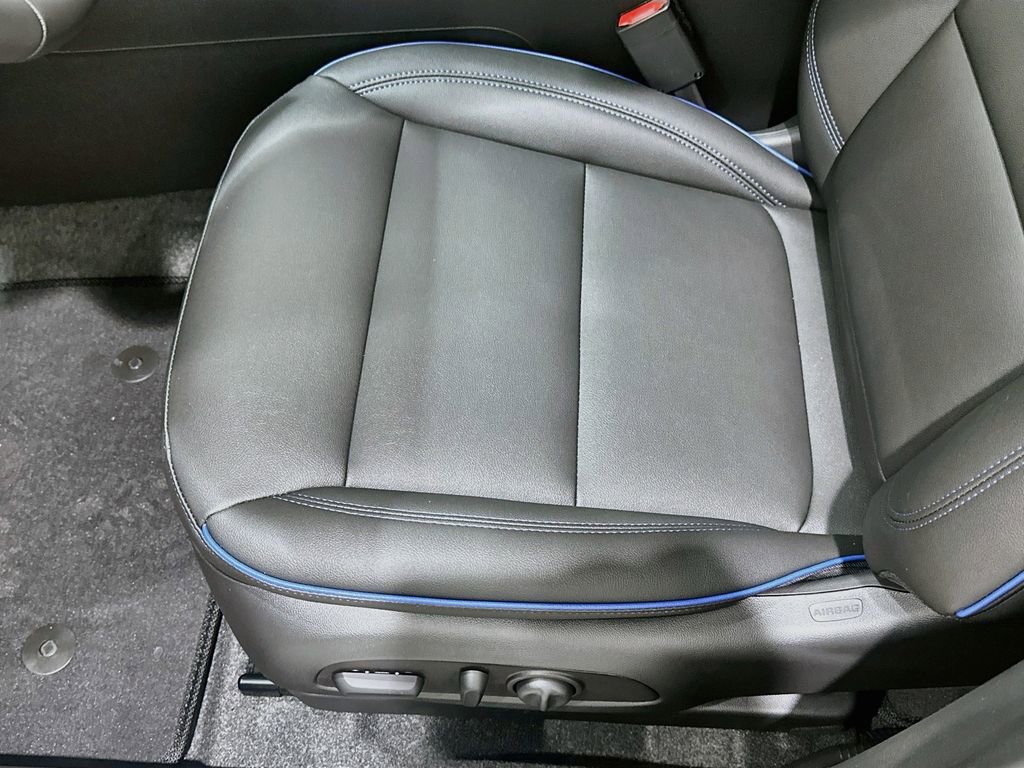 2026 Buick Envista Sport Touring - Photo 19