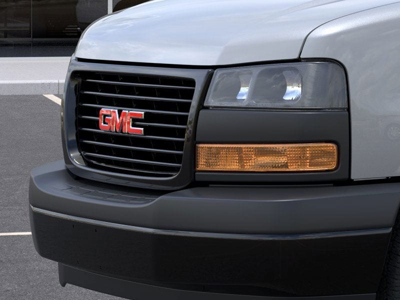 2025 GMC Savana Cargo Work Van - Photo 13