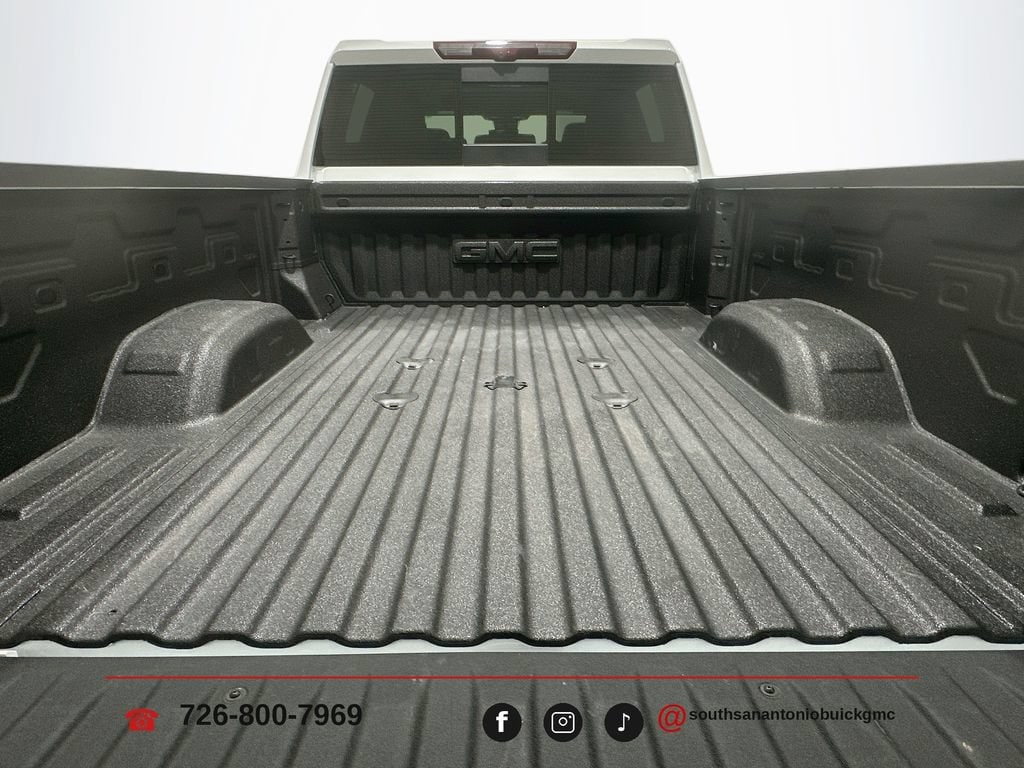 2026 GMC Sierra 2500HD AT4 - Photo 28