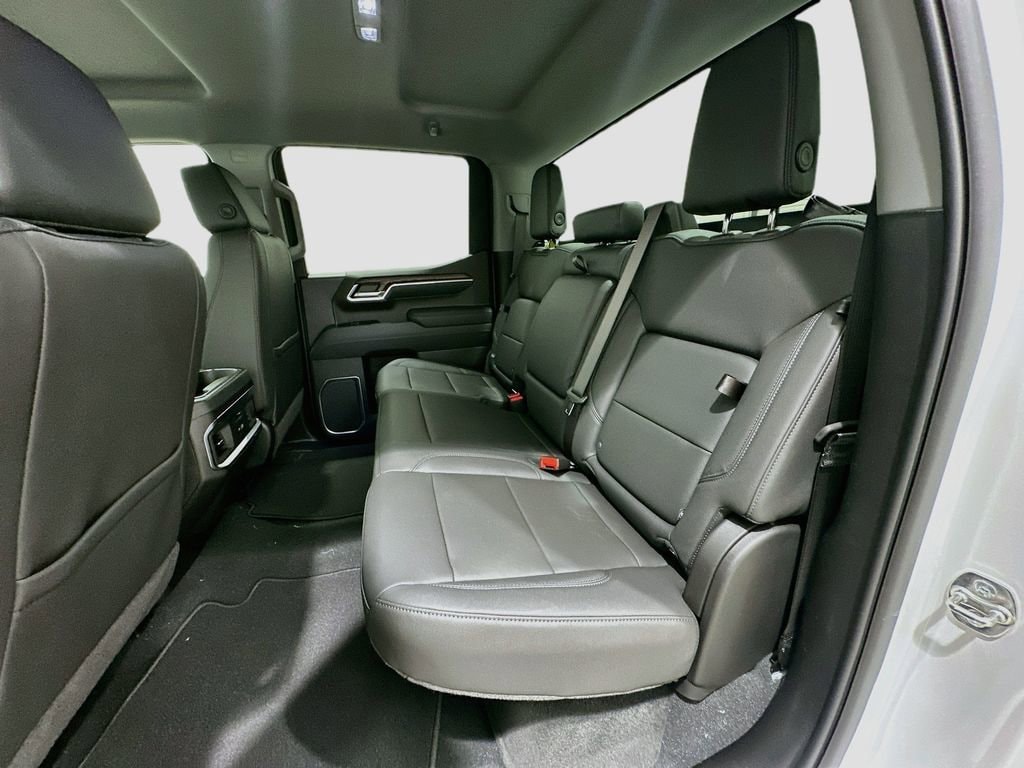 2026 GMC Sierra 1500 SLT - Photo 25