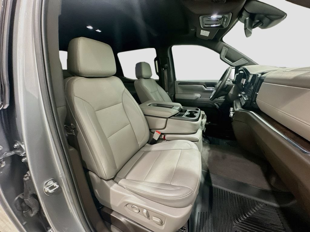 2024 GMC Sierra 1500 SLT - Photo 28
