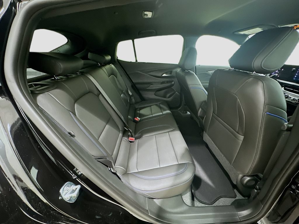 2026 Buick Envista Sport Touring - Photo 28