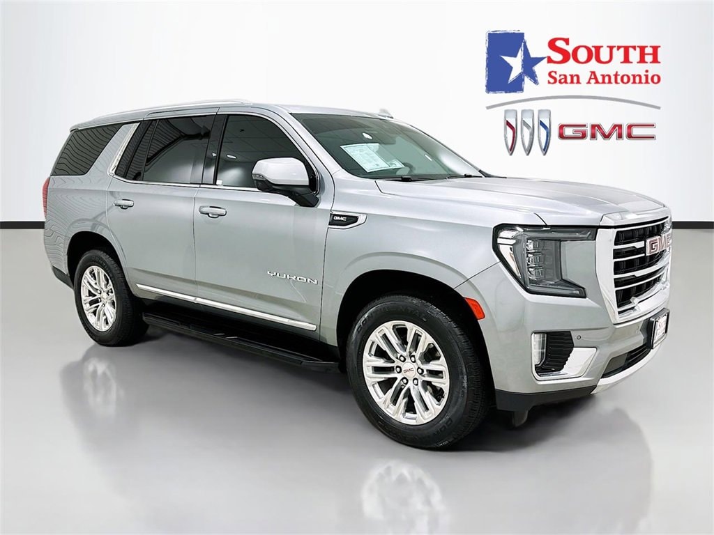 2024 GMC Yukon SLT's photo