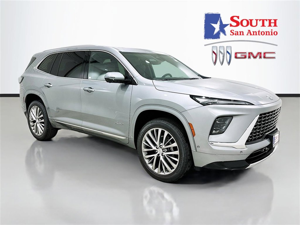 2026 Buick Enclave Avenir's photo