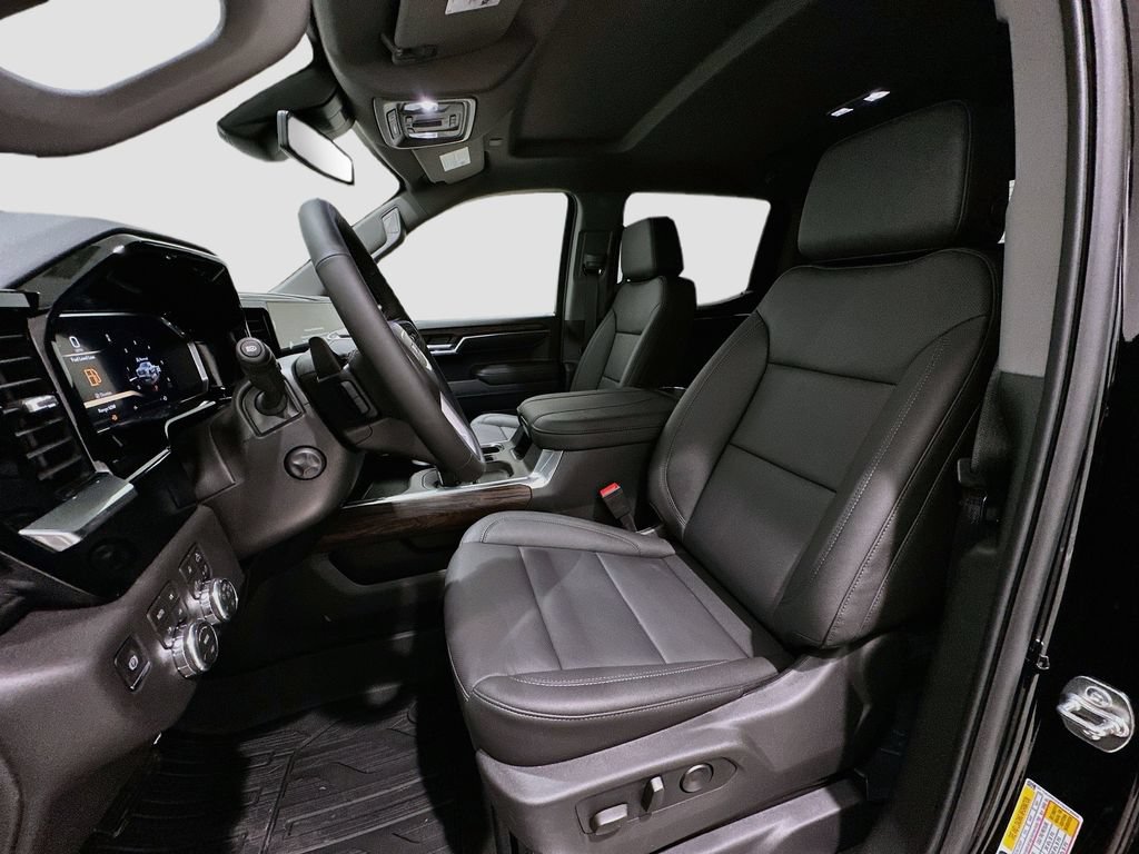 2026 GMC Sierra 1500 SLT - Photo 22