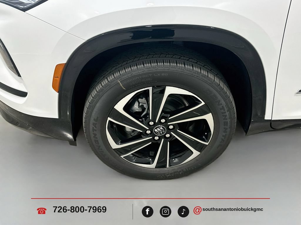 2027 Buick Enclave Sport Touring - Photo 32