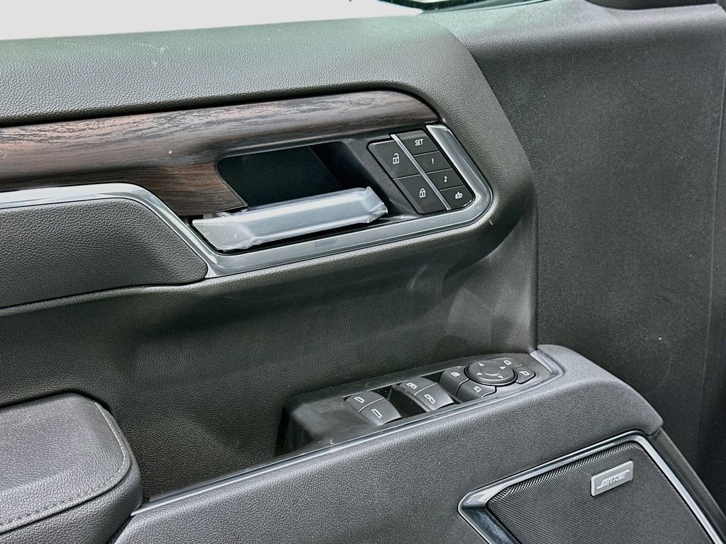 2026 GMC Sierra 1500 SLT - Photo 18