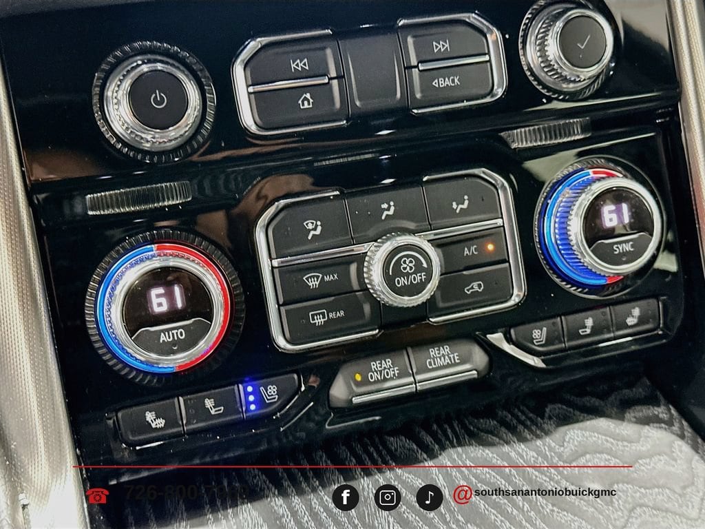 2023 GMC Yukon XL Denali - Photo 16