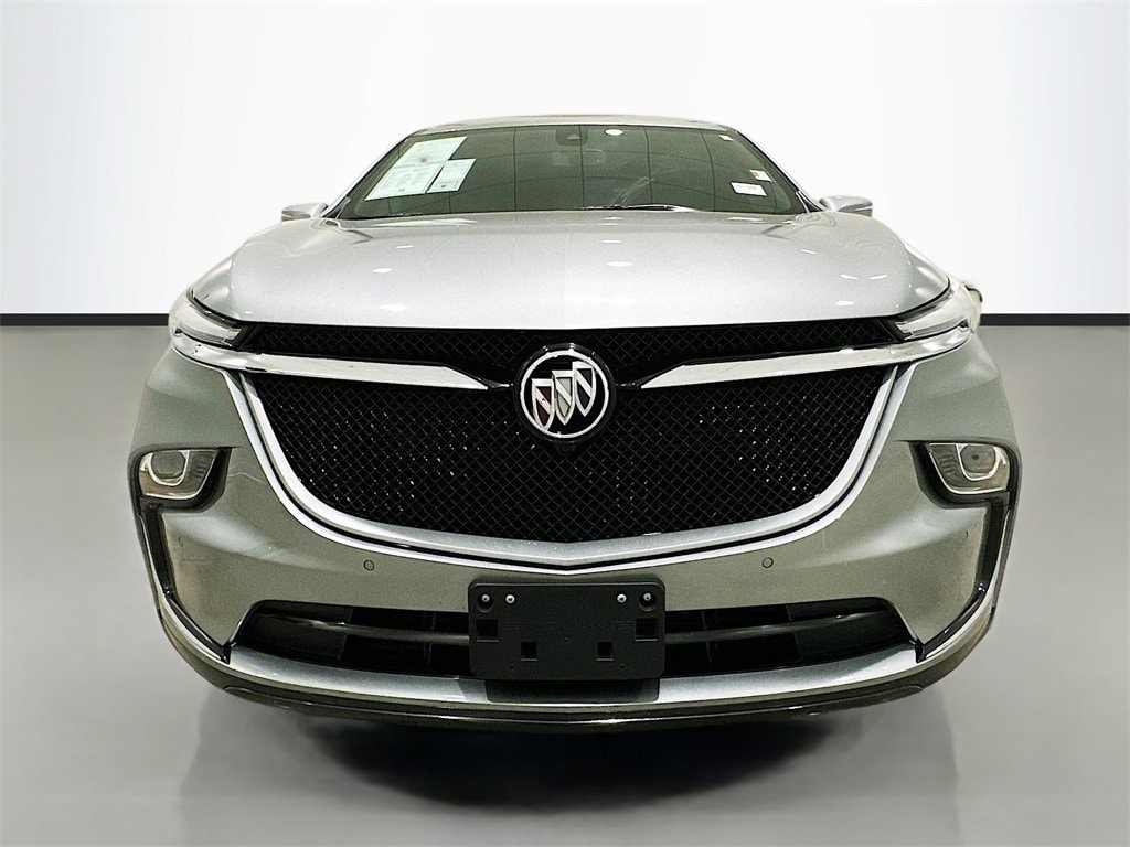 Used 2024 Buick Enclave Essence with VIN 5GAERBKW0RJ120351 for sale in San Antonio, TX