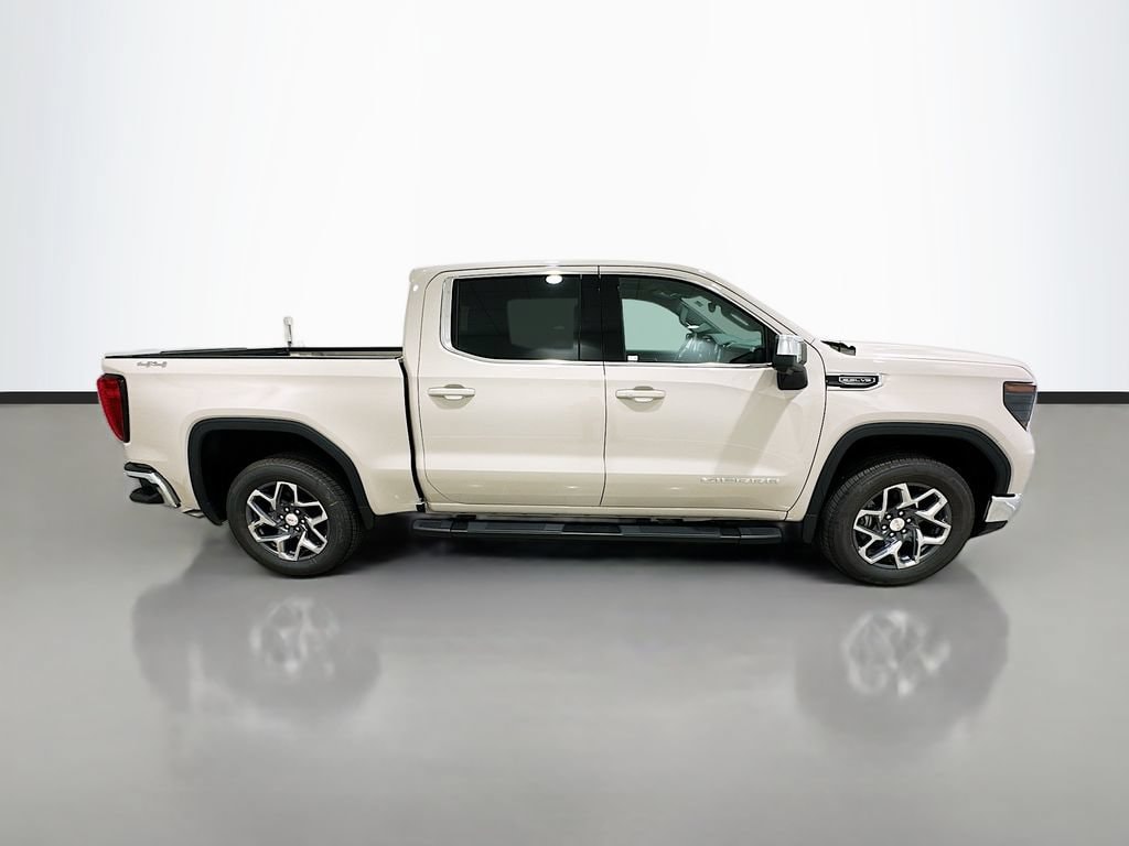 2026 GMC Sierra 1500 SLE - Photo 8