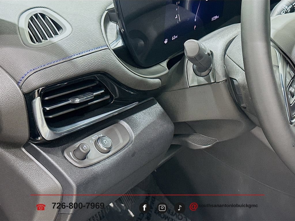2025 Buick Envista Sport Touring - Photo 11