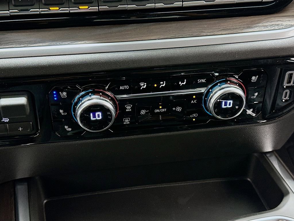 2026 GMC Sierra 1500 SLT - Photo 16
