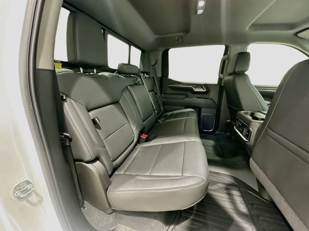 2026 GMC Sierra 1500 SLT - Photo 28