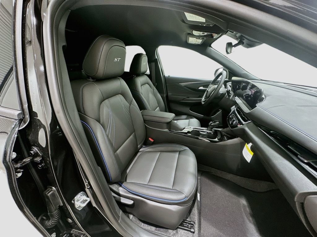 2026 Buick Envista Sport Touring - Photo 28