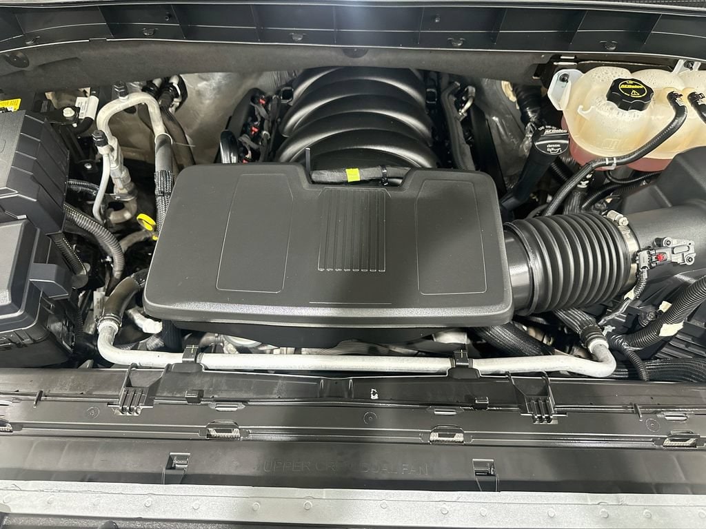 2024 GMC Sierra 1500 SLT - Photo 30