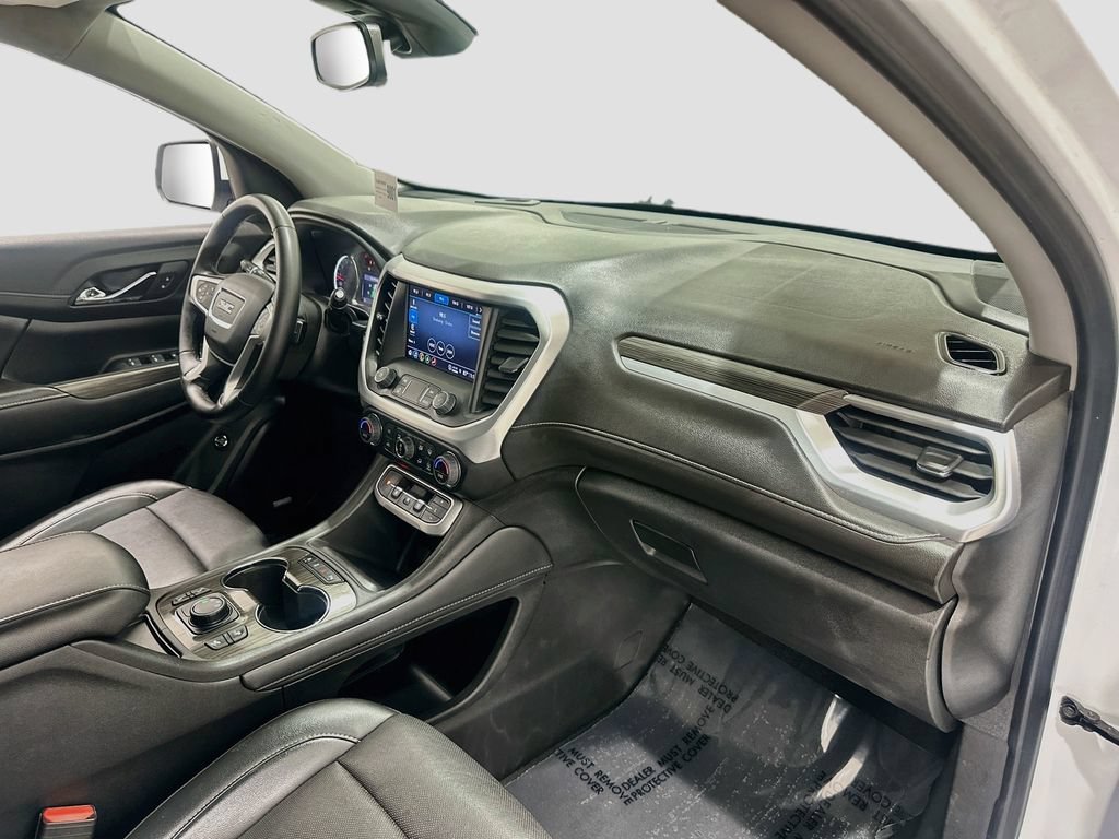 2023 GMC Acadia SLT - Photo 28