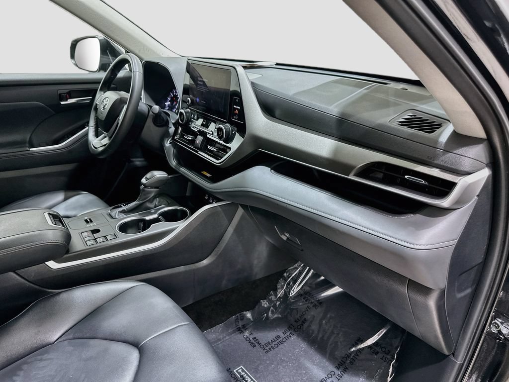 2024 Toyota Highlander XLE - Photo 29