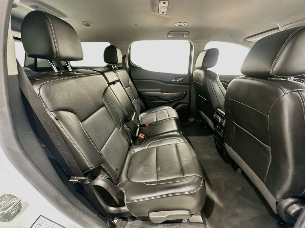2023 GMC Acadia SLT - Photo 26
