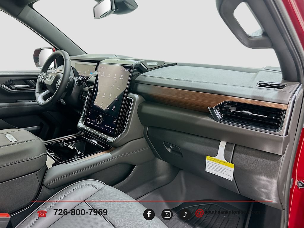 2026 GMC Yukon Denali - Photo 32