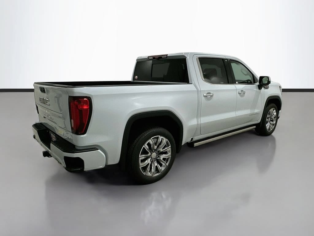2026 GMC Sierra 1500 Denali - Photo 7