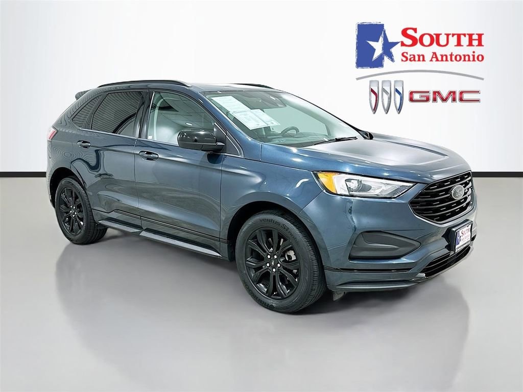 2022 Ford Edge SE