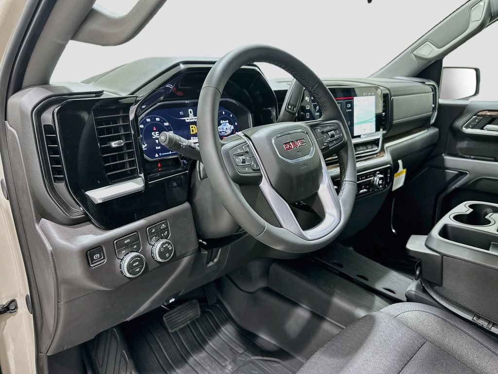 2026 GMC Sierra 1500 SLE - Photo 9