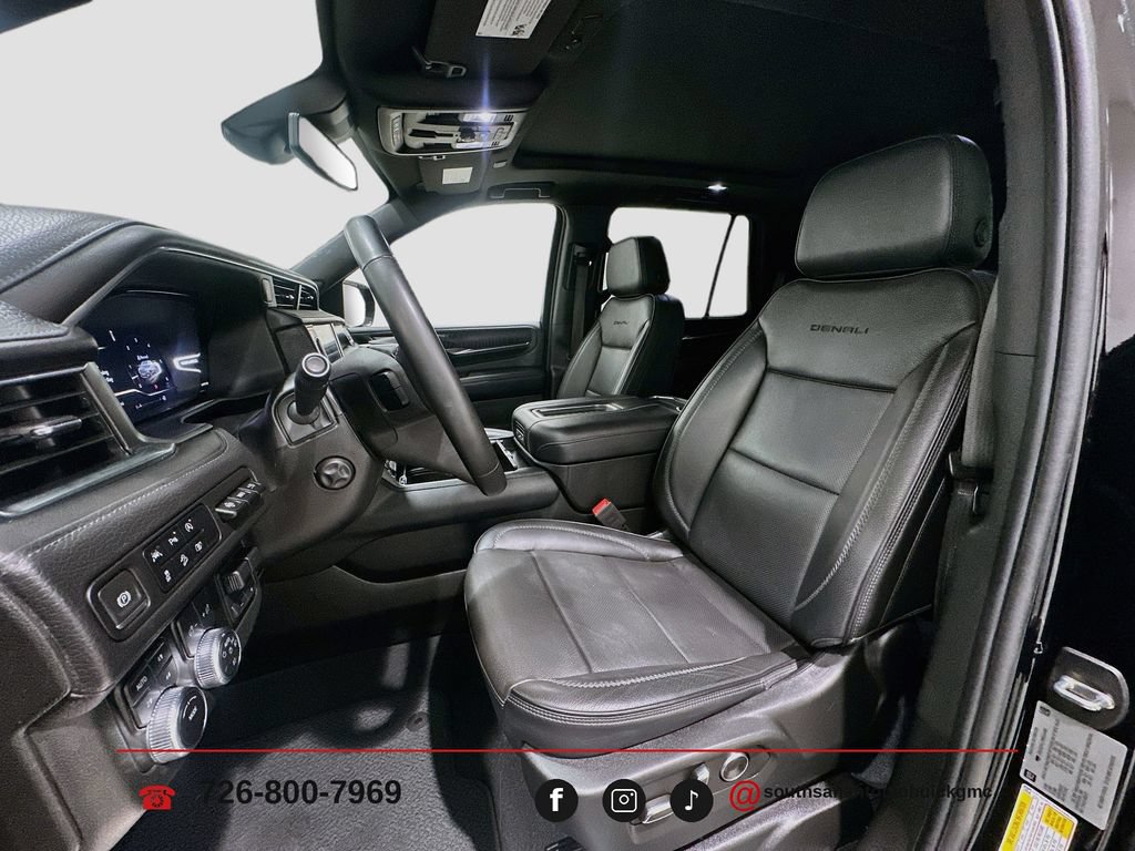 2024 GMC Yukon Denali - Photo 23