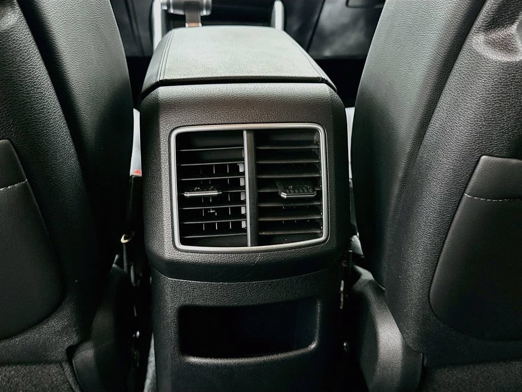 2025 Kia Sportage EX - Photo 25