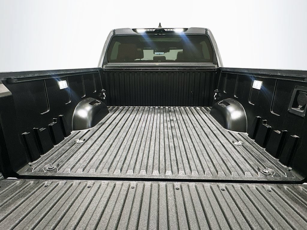 2025 Toyota Tundra 1794 Edition - Photo 26