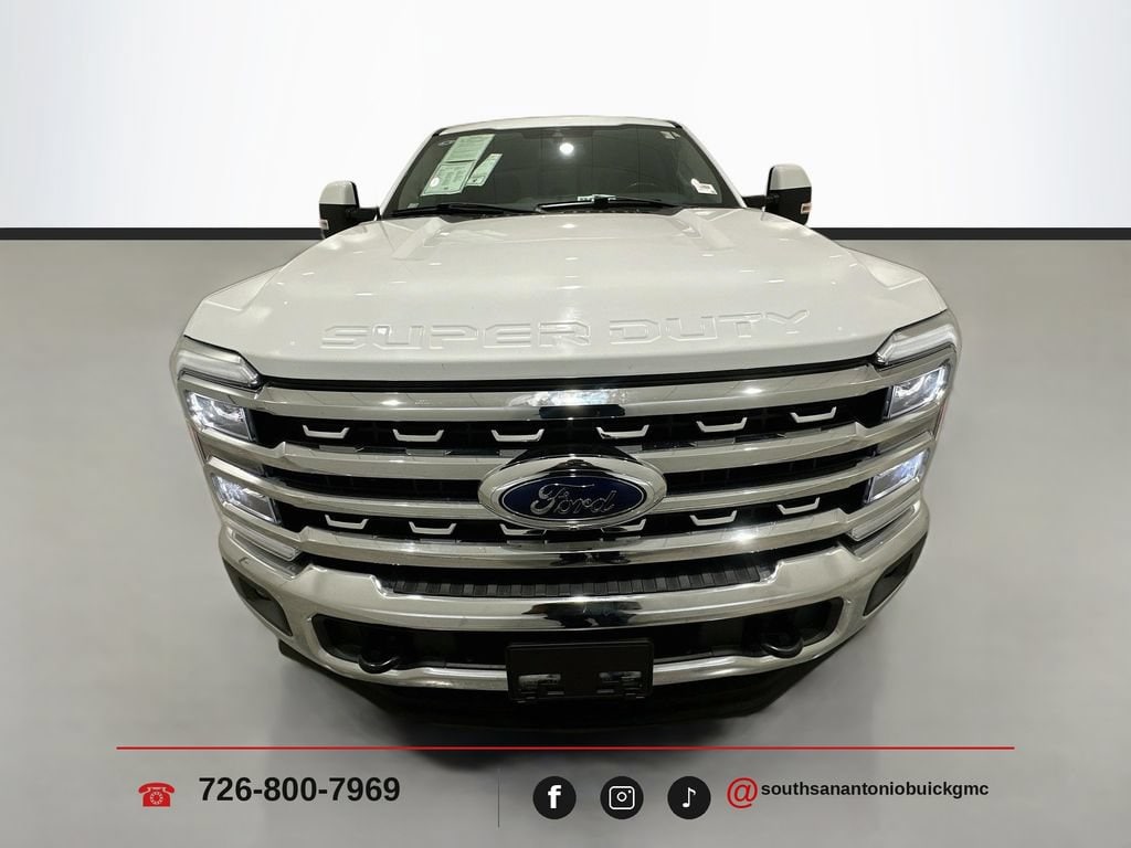 2023 Ford F-250 Super Duty Lariat - Photo 2