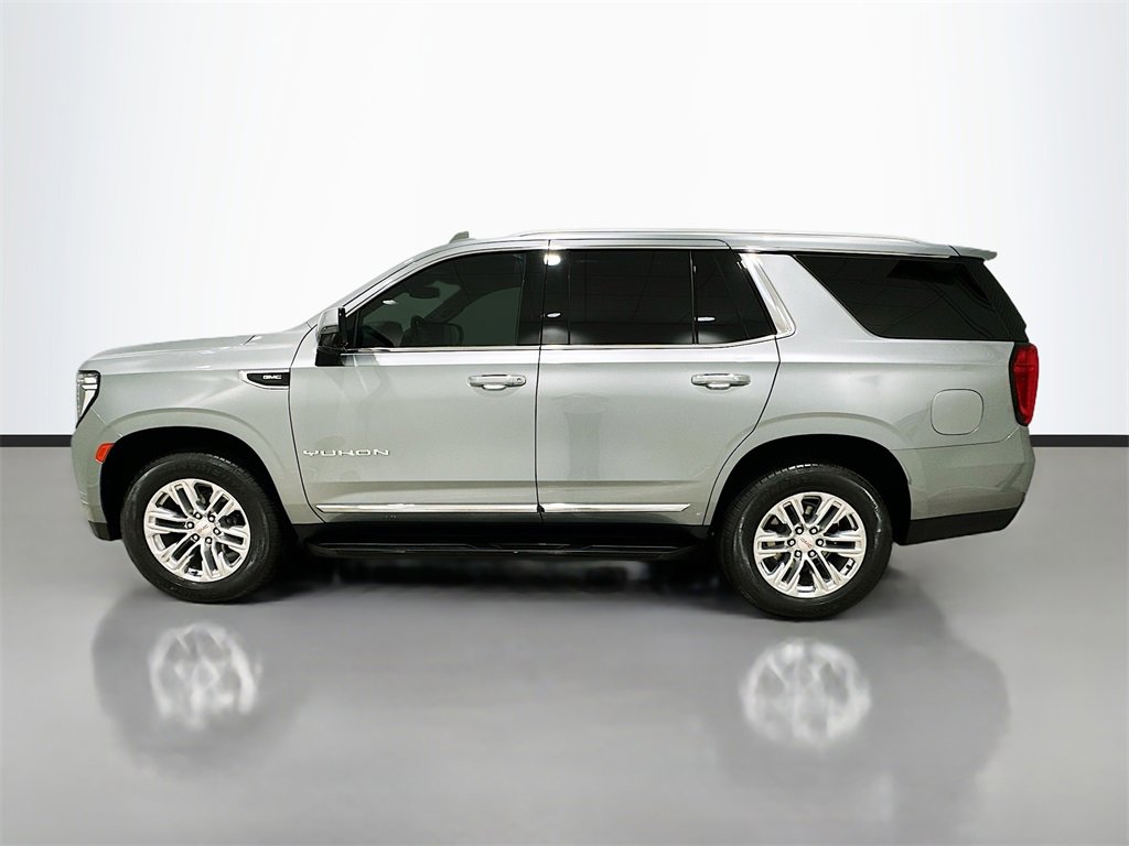 2024 Gmc Yukon SLT photo 2