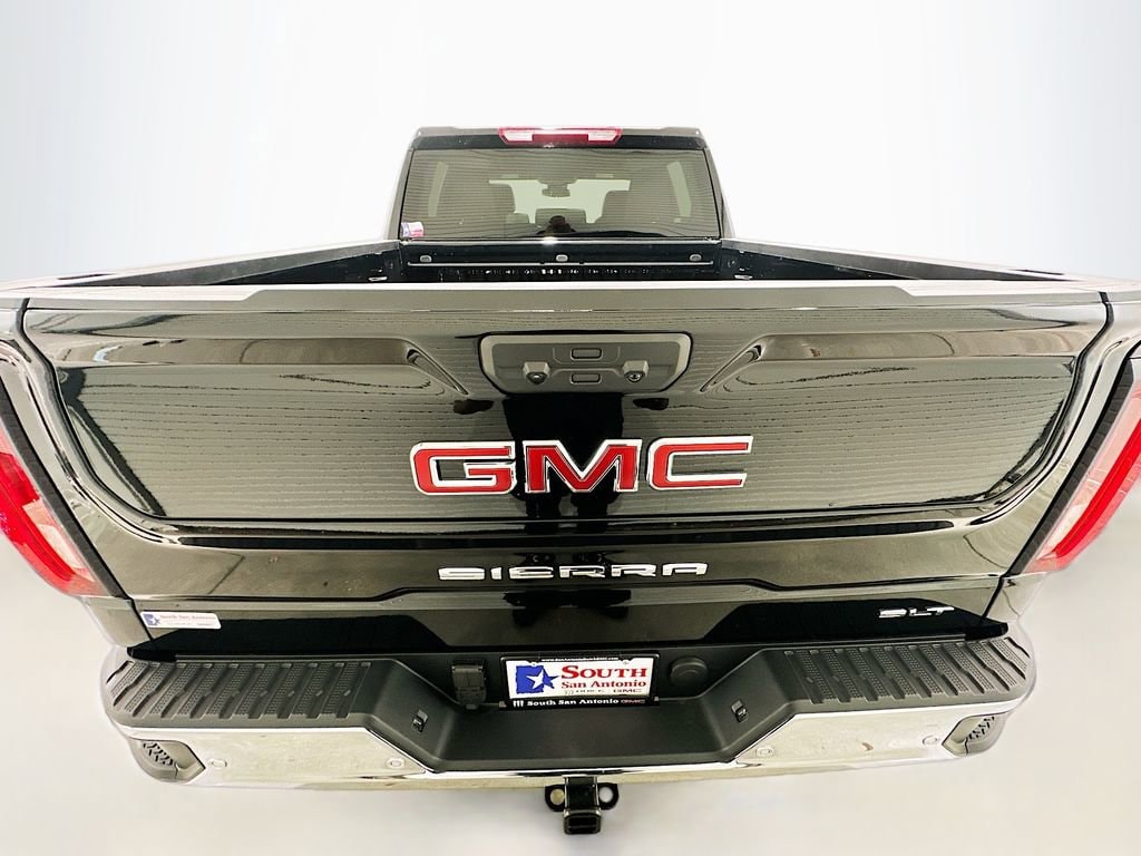 2026 GMC Sierra 1500 SLT - Photo 6