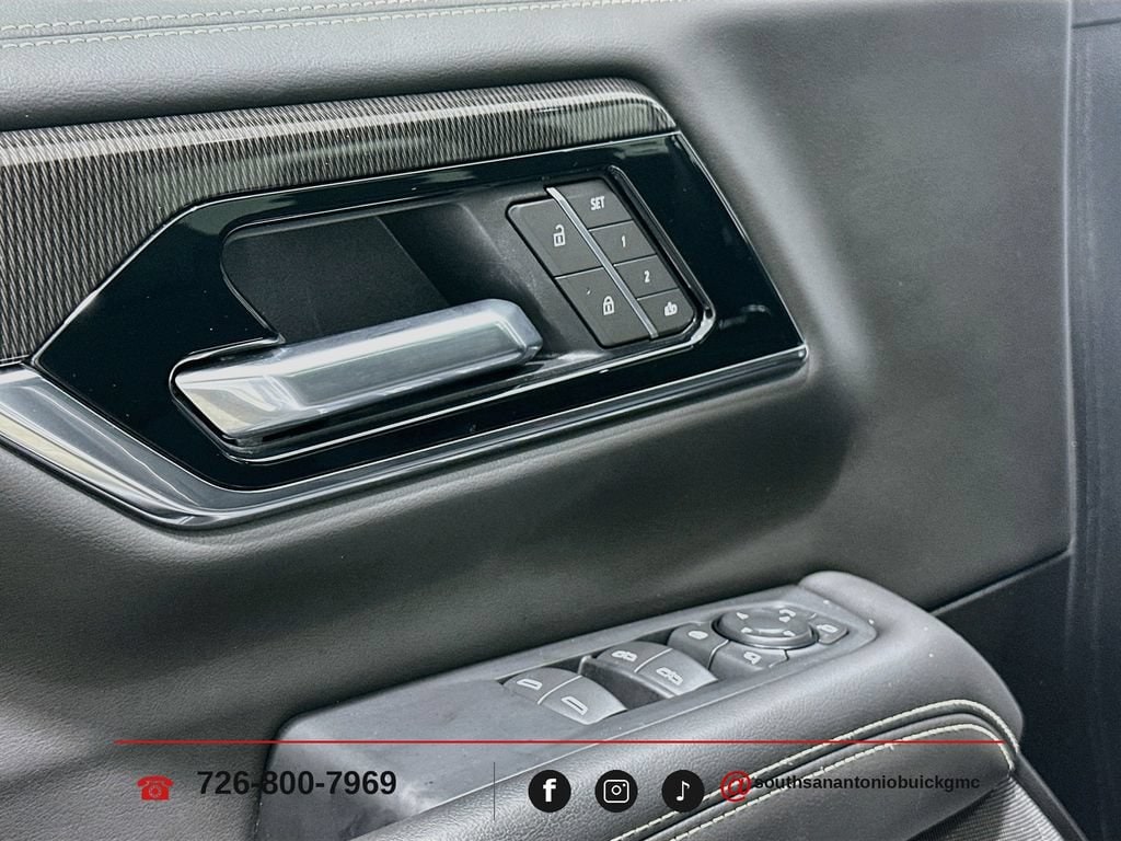 2025 GMC Yukon XL Elevation - Photo 19