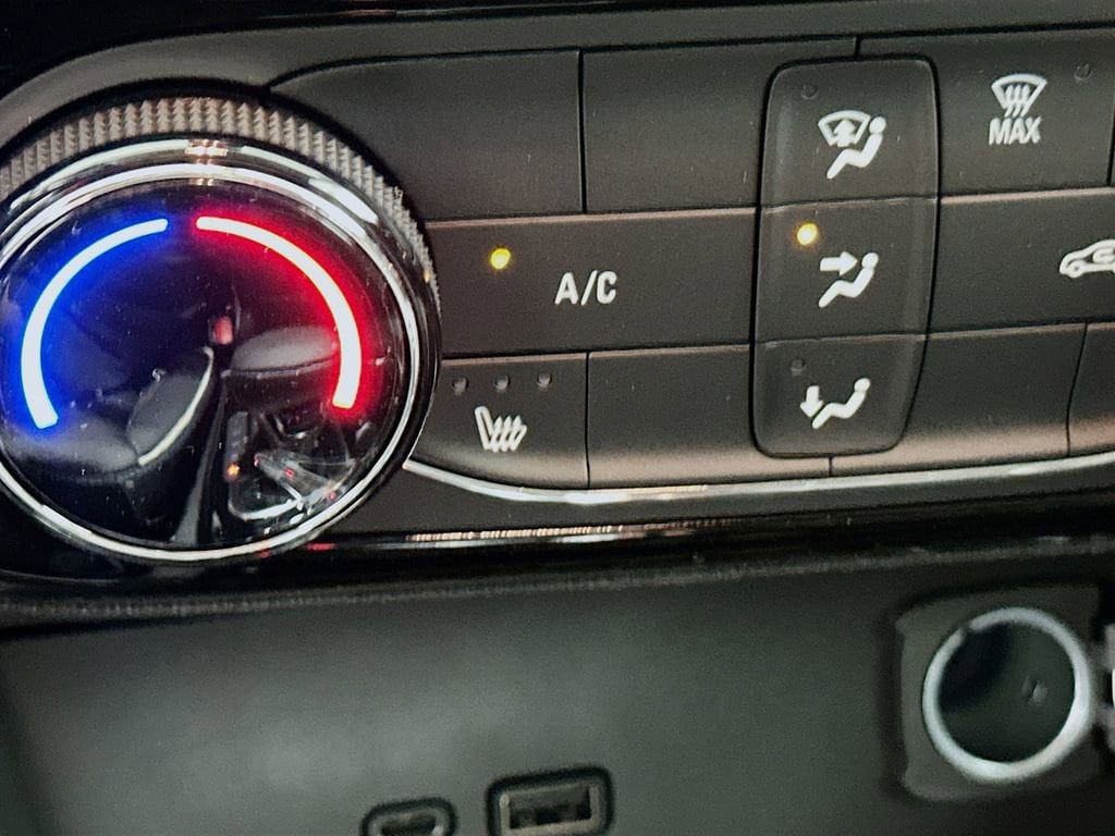 2026 Buick Encore GX Sport Touring - Photo 22