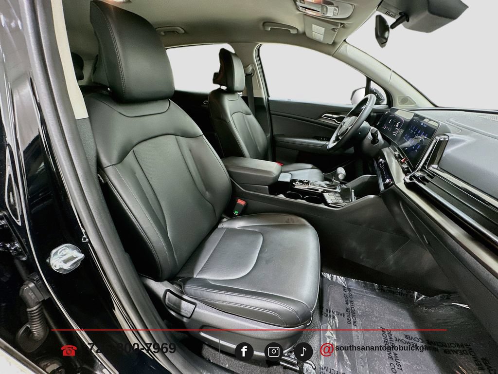 2025 Kia Sportage EX - Photo 27