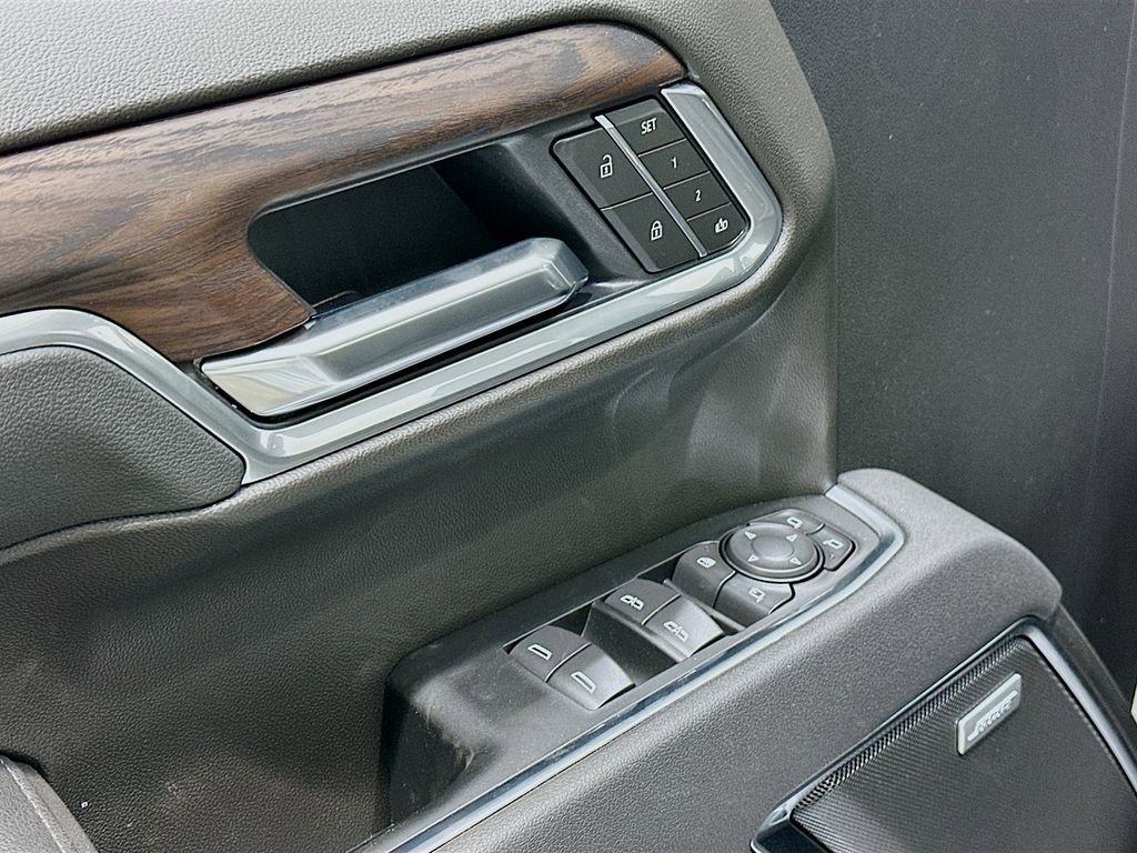 2026 GMC Sierra 1500 SLT - Photo 18