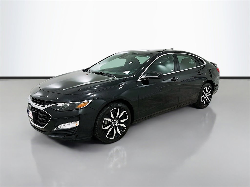 2024 Chevrolet Malibu RS photo 3