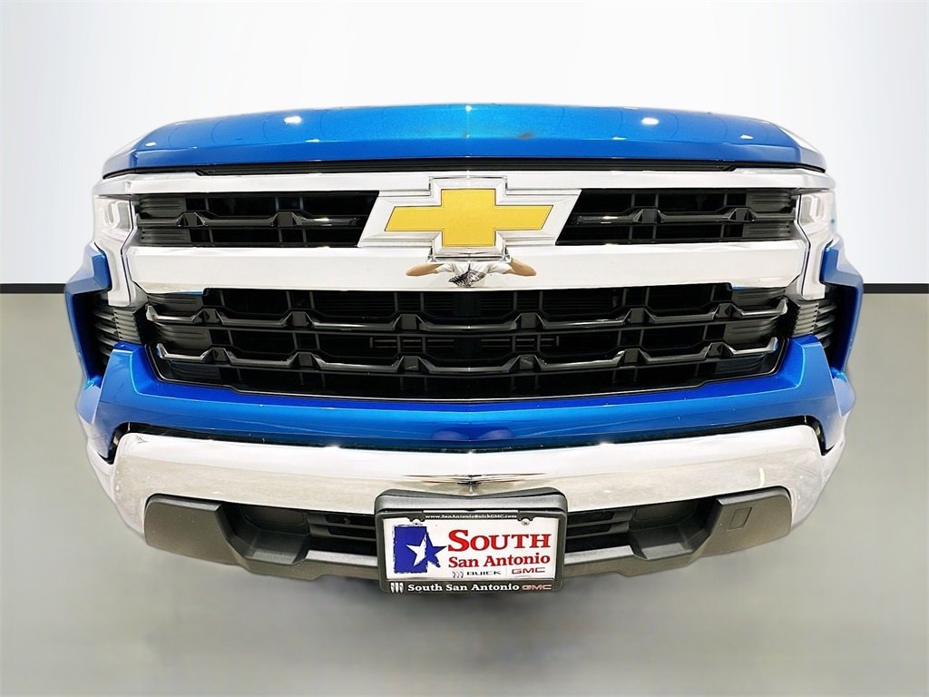 Used 2023 Chevrolet Silverado 1500 LT with VIN 3GCPACEK0PG254644 for sale in San Antonio, TX