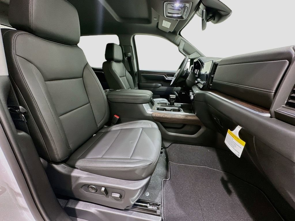 2026 GMC Sierra 1500 SLT - Photo 29