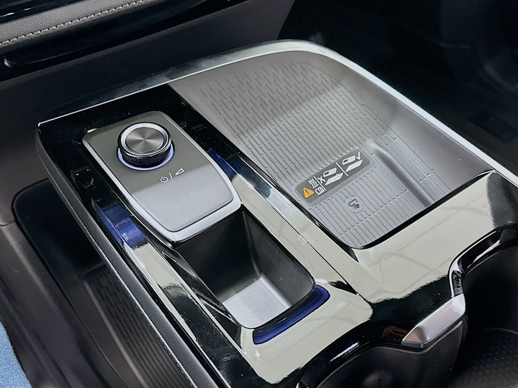 2026 Buick Enclave Sport Touring - Photo 19
