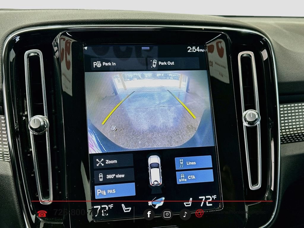 2022 Volvo XC40 R-Design - Photo 15