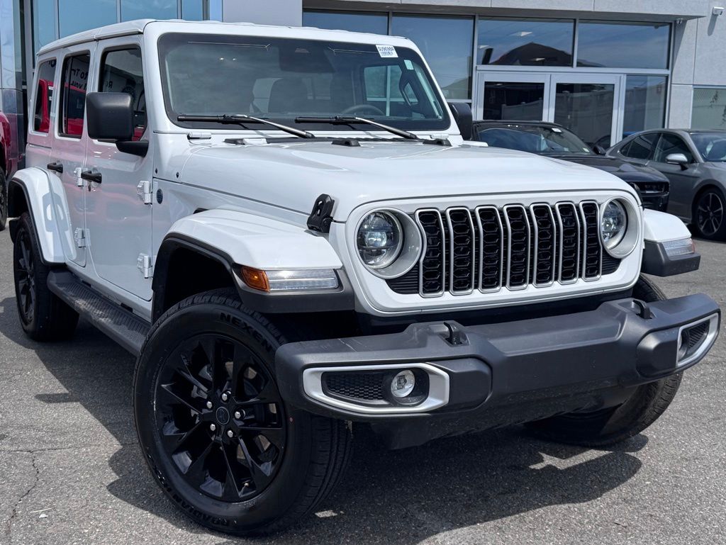2025 Jeep Wrangler 4xe's photo