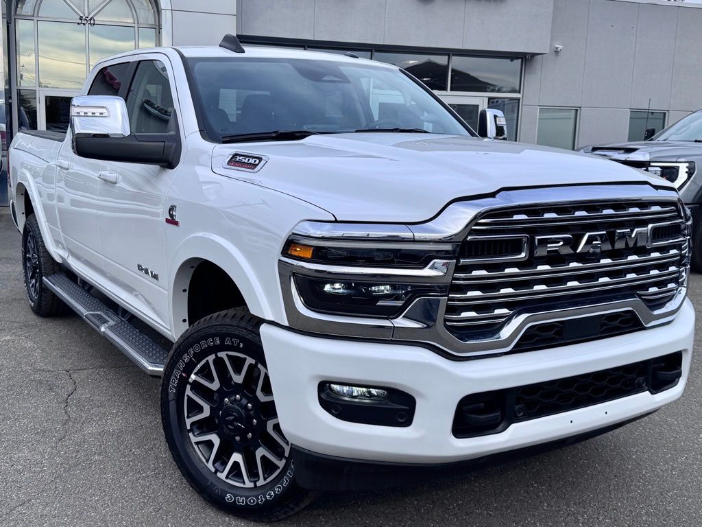 2026 RAM 3500 Limited/Longhorn 4X4 Crew Cab SWB's photo