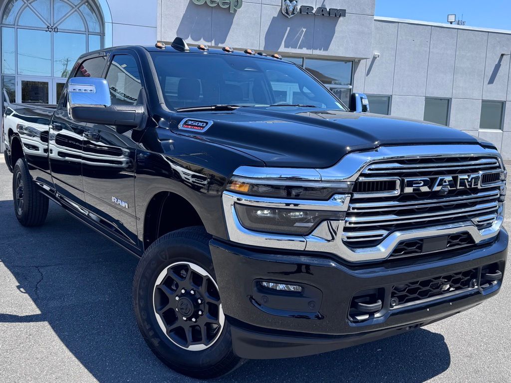 2025 RAM 3500 Laramie 4X4 Crew Cab LWB's photo