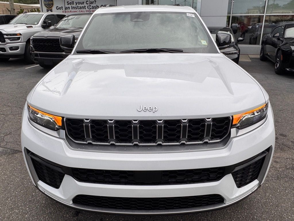 New 2026 Jeep Grand Cherokee L Limited Sport Utility
