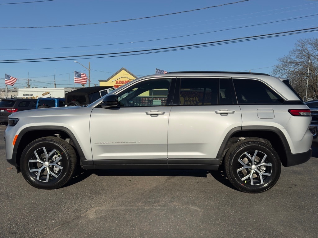 New 2026 Jeep Grand Cherokee LIMITED 4X4 Sport Utility