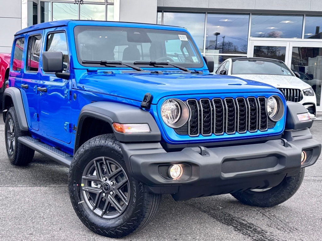 2026 Jeep Wrangler 4-Door Sport S's photo